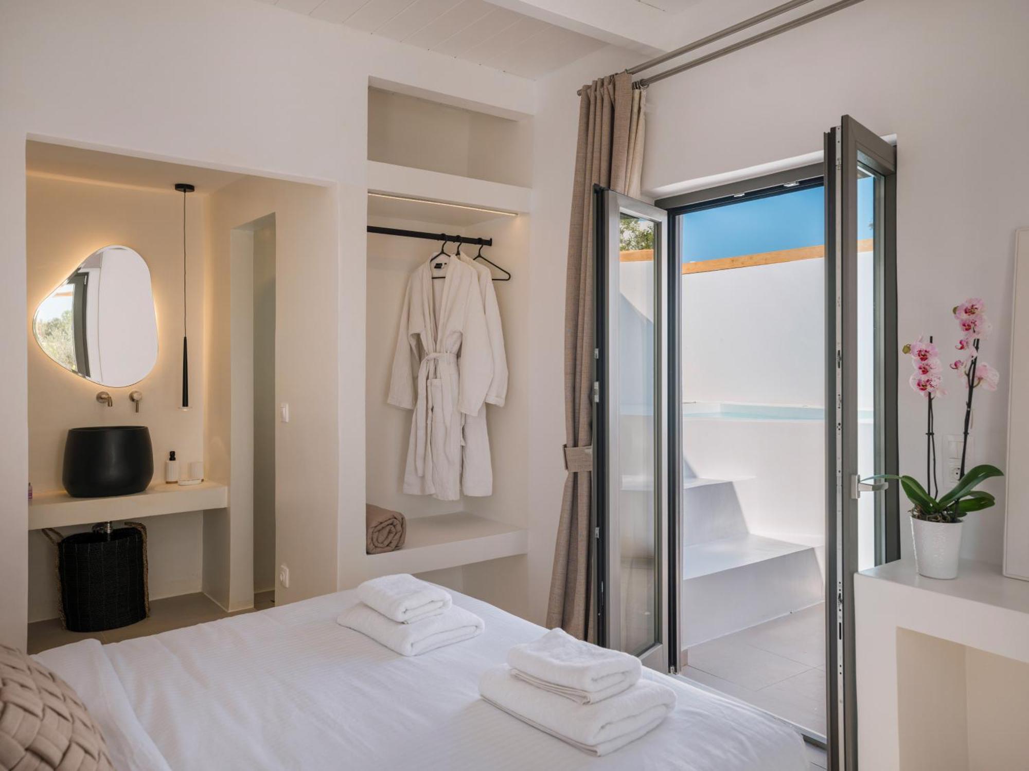 Noble Pearl Villas Paros Santa Maria  Exterior photo